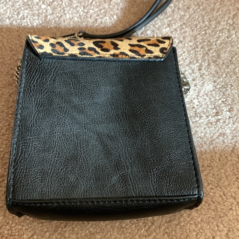 Purse - Picture 3 of 3